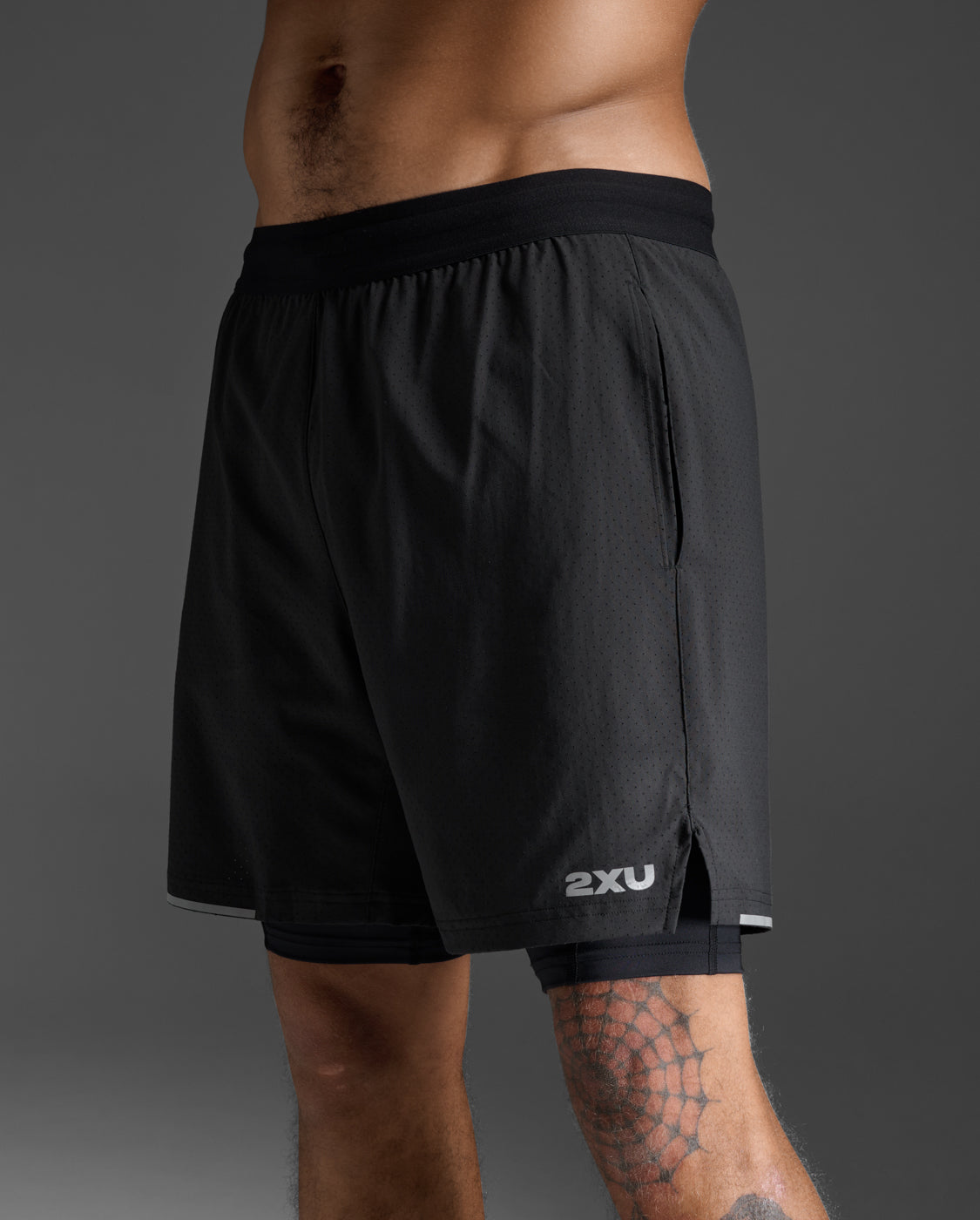 2XU Aero 2-in-1 7 Inch Shorts (MR6536b)